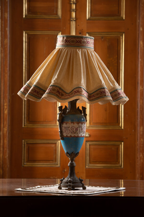 Porcelain Sevres (Sèvres) - Lampshade made by Silk - Bronze