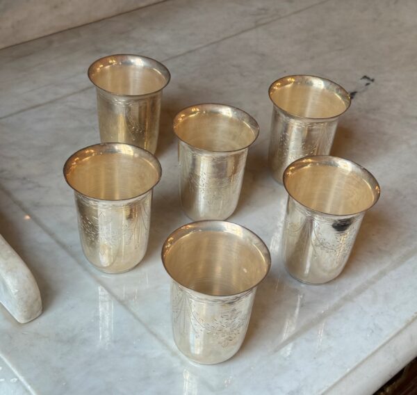 6 Cups Silver plated